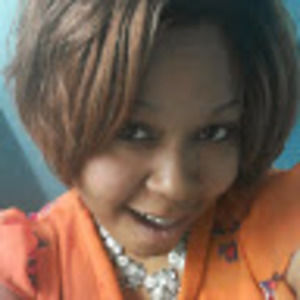 Meet your Posher, Laquena